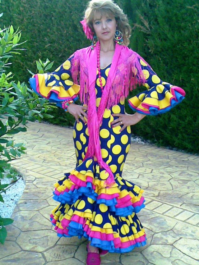 Traje gitana colorido
